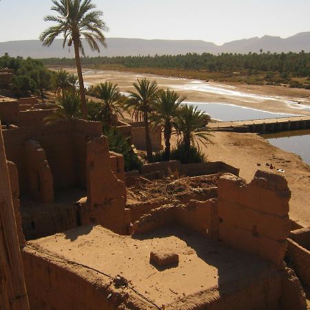 Auberge Toda Kasbah Tinfou Zaouia de Sidi el Mokhtar Ben Ali Exterior foto