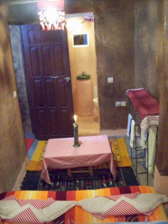 Auberge Toda Kasbah Tinfou Zaouia de Sidi el Mokhtar Ben Ali Exterior foto